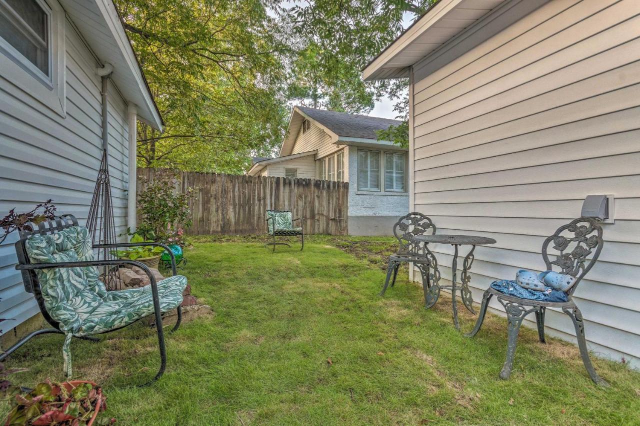 Remodeled Downtown Hot Springs Home With Porch Exterior photo